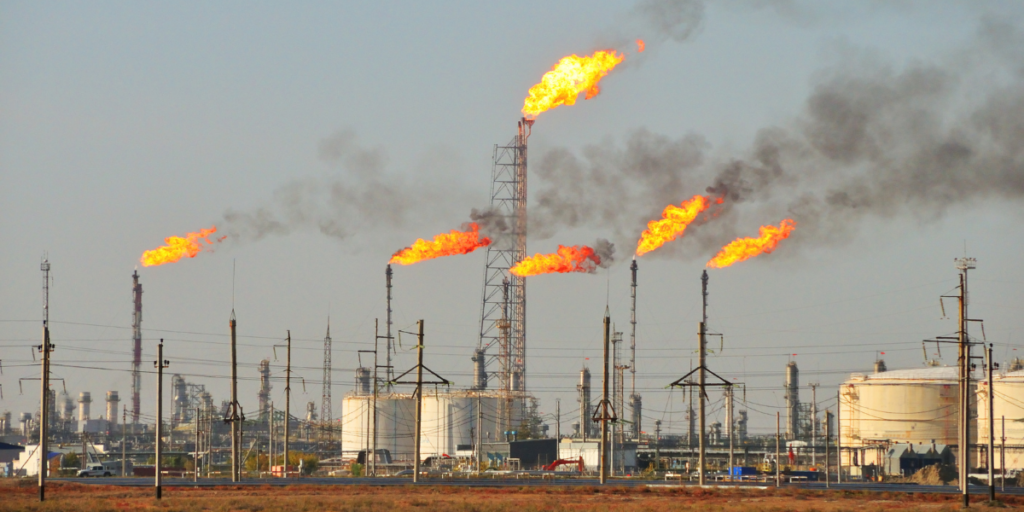 Enhancing Equipment Maintenance in the Oil & Gas Sector Through Smart Technologies